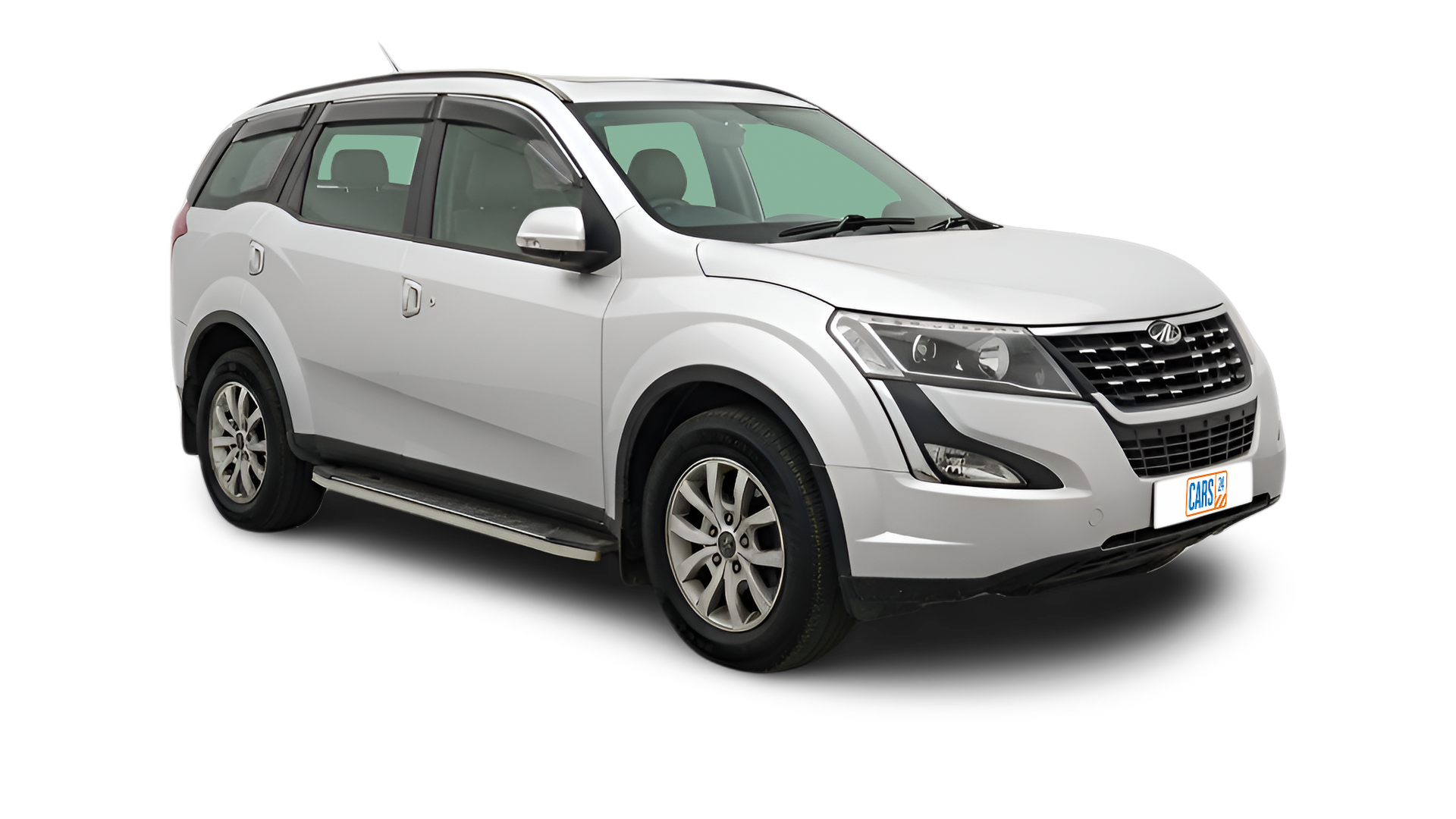 Mahindra XUV500-img